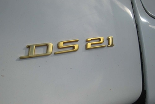 Illustration for article titled 1967 Citroën DS21 Pallas Down On The Alameda Street